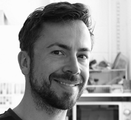 2015-portrait-john-moore-Web