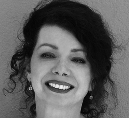 2019-portrait-Donna-Brennan-nb-Web